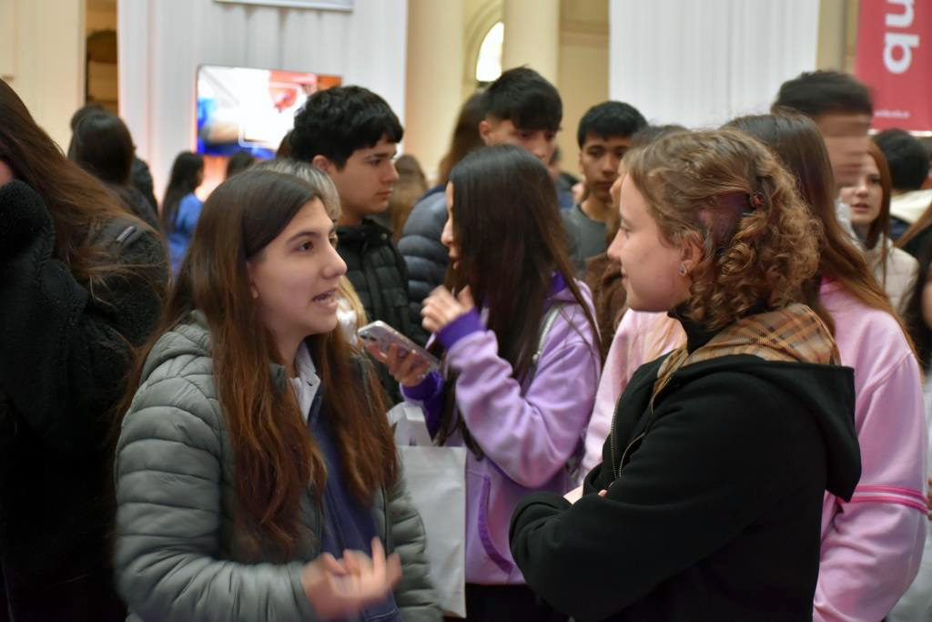 La Expo UCALP 2025 ya se vive en el Pasaje Dardo Rocha