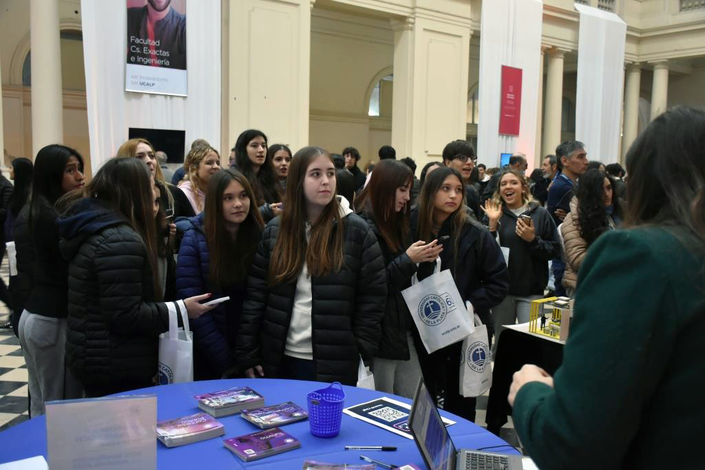 La Expo UCALP 2025 ya se vive en el Pasaje Dardo Rocha