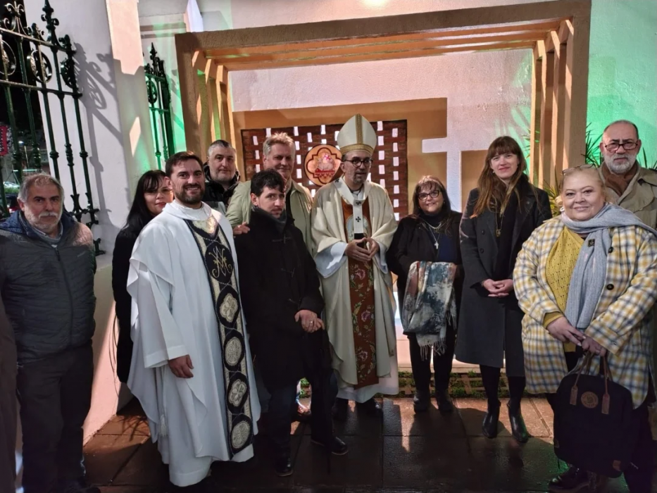 Con la bendición arzobispal, quedó habilitado el cinerario de Tolosa