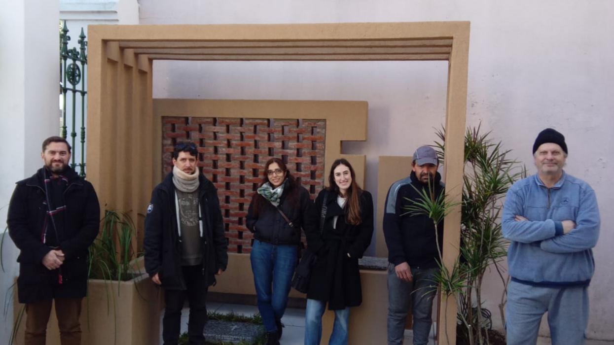 El Arzobispo inaugura el cinerario diseñado por la UCALP