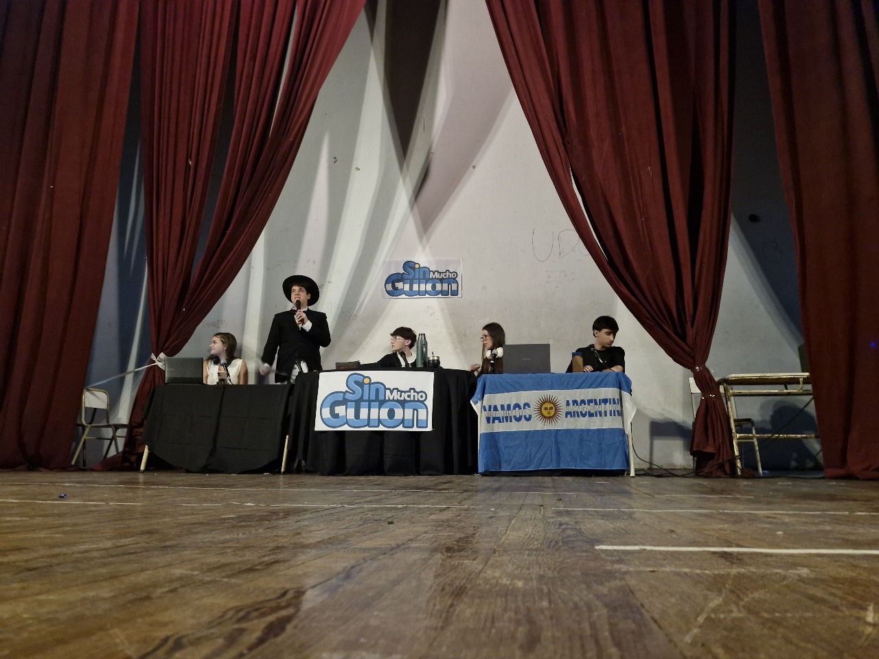 Baile, risas y streaming en la gala del Garicoïts por el 9 de julio