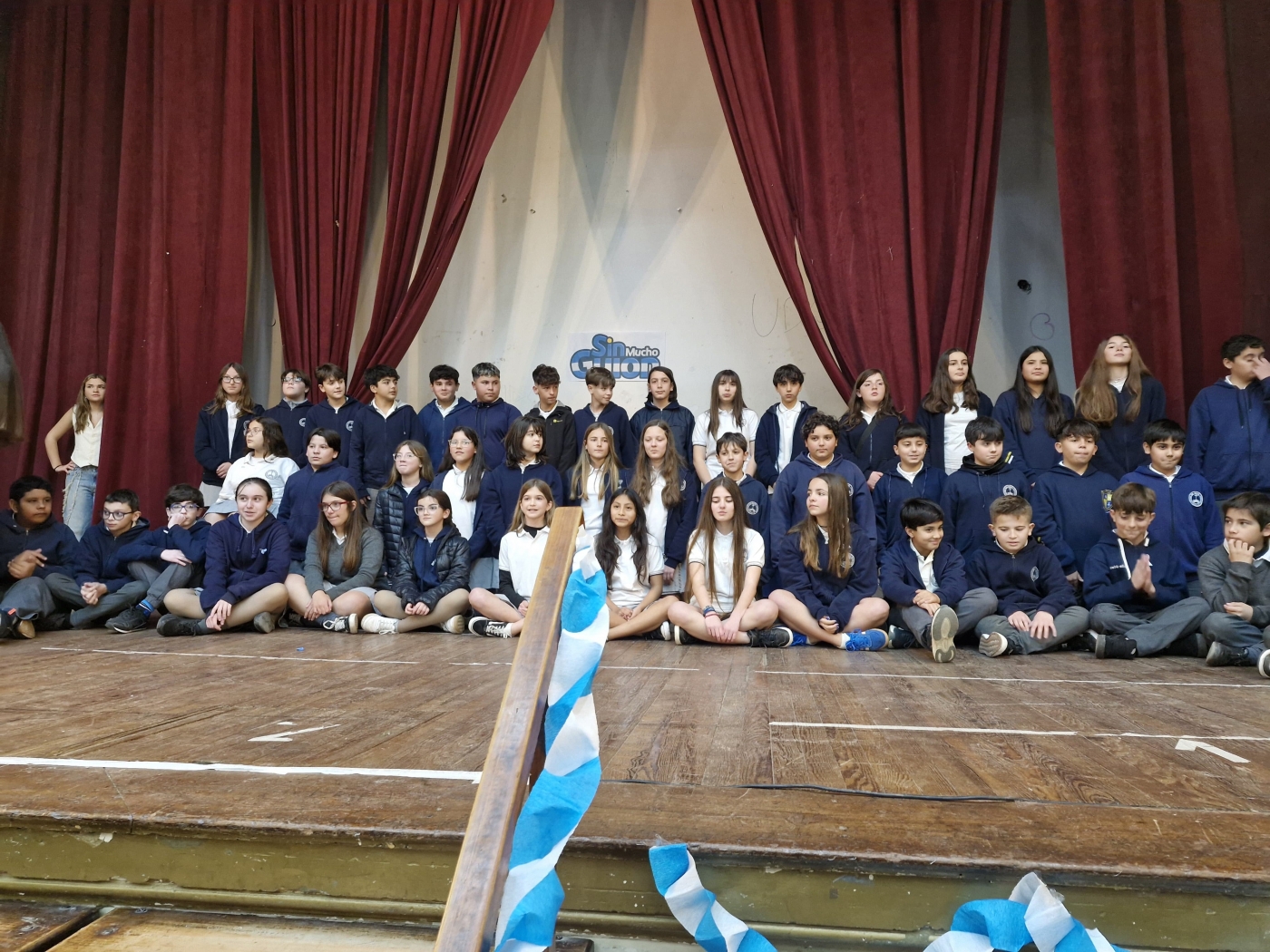 Baile, risas y streaming en la gala del Garicoïts por el 9 de julio