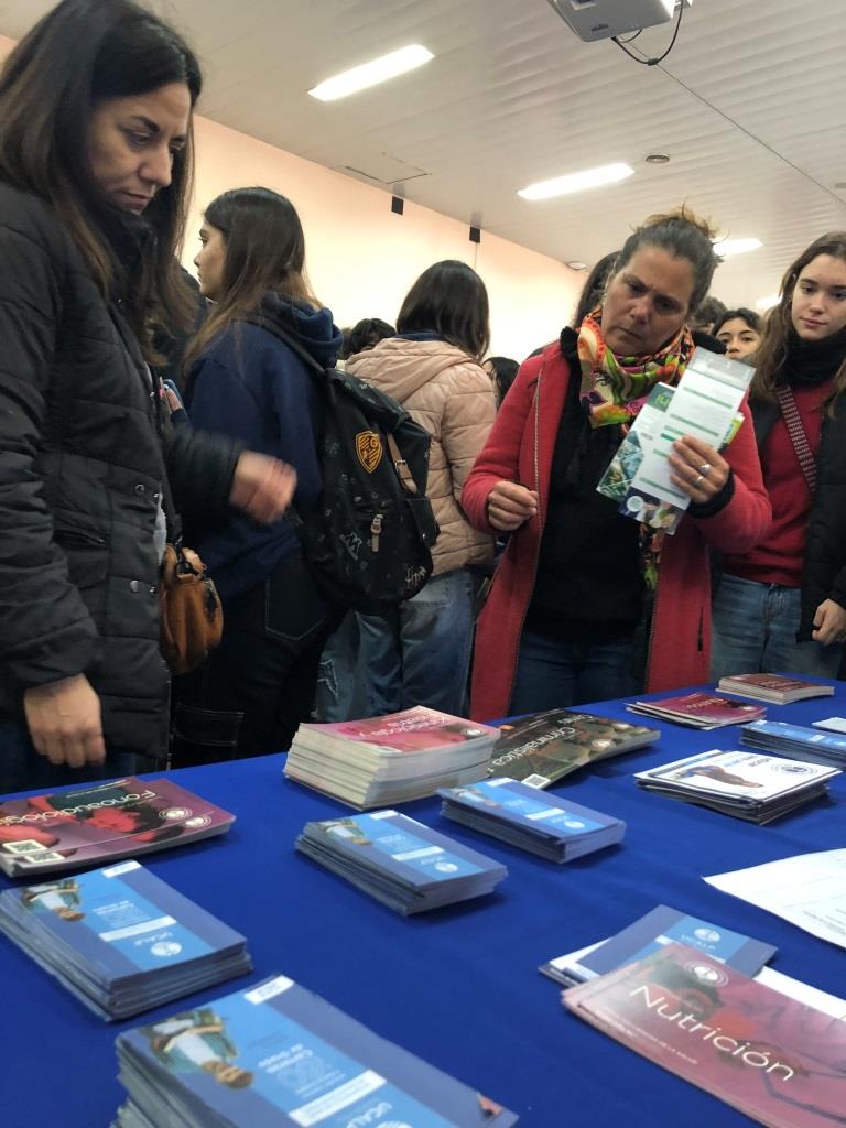 La UCALP Sede Bahía Blanca participó de importante muestra informativa de carreras de nivel superior 