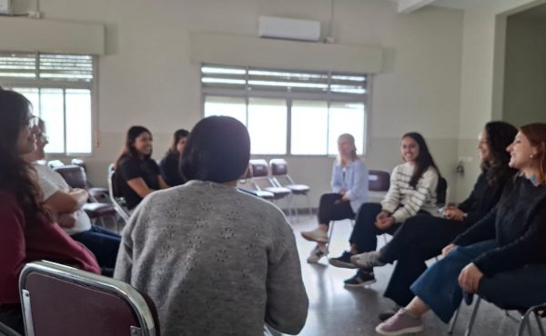 Jóvenes de distintos colegios reflexionaron sobre sus vocaciones y el futuro universitario