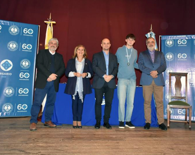 La UCALP vivió un día especial de celebración y reconocimientos a sus mejores estudiantes