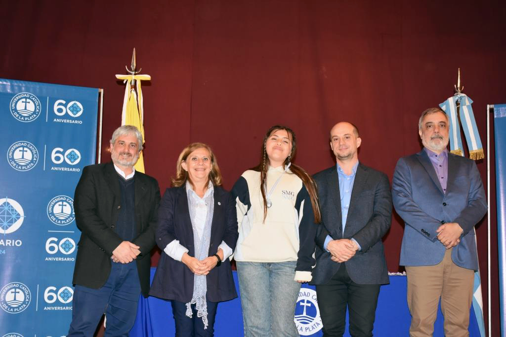 La UCALP vivió un día especial de celebración y reconocimientos a sus mejores estudiantes