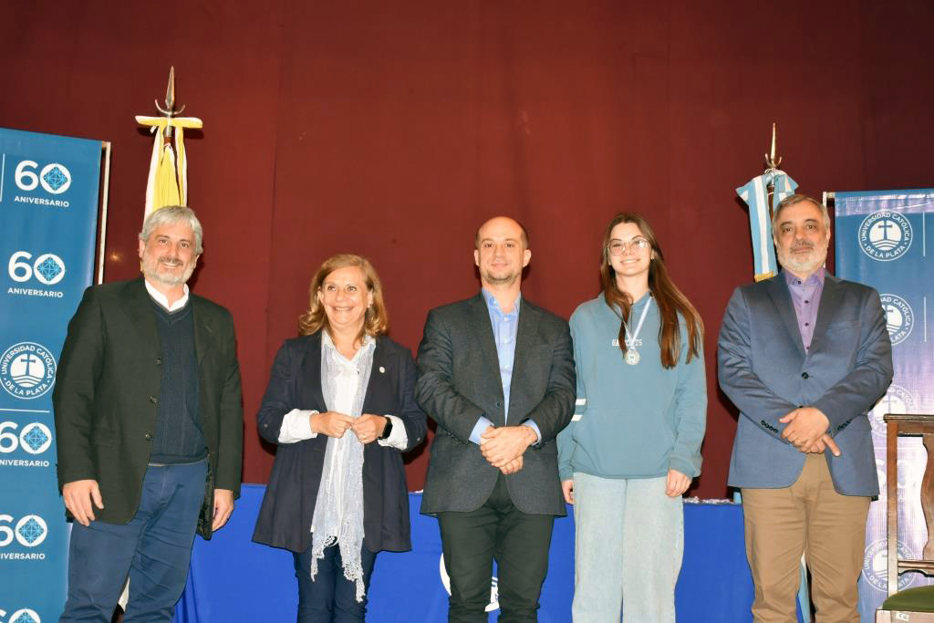 La UCALP vivió un día especial de celebración y reconocimientos a sus mejores estudiantes