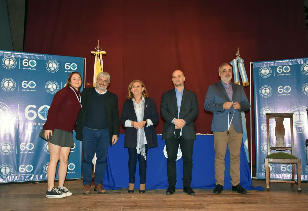 La UCALP vivió un día especial de celebración y reconocimientos a sus mejores estudiantes
