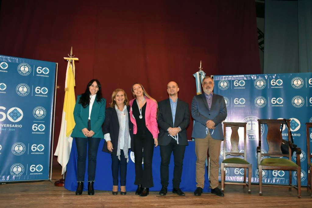 La UCALP vivió un día especial de celebración y reconocimientos a sus mejores estudiantes