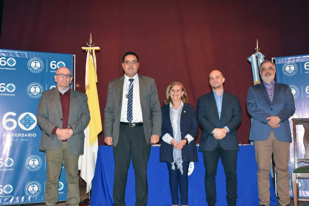 La UCALP vivió un día especial de celebración y reconocimientos a sus mejores estudiantes