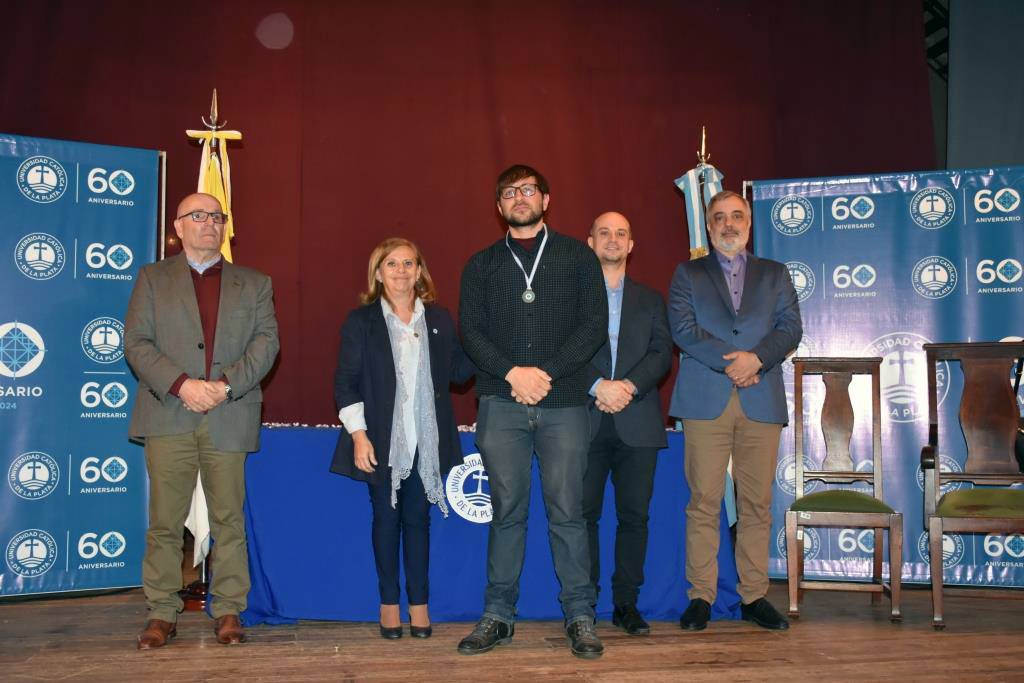 La UCALP vivió un día especial de celebración y reconocimientos a sus mejores estudiantes