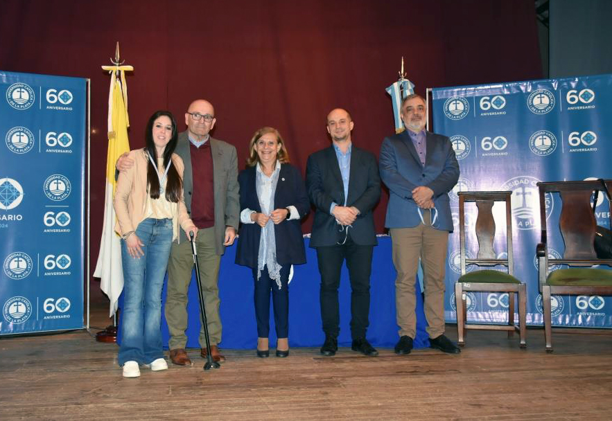 La UCALP vivió un día especial de celebración y reconocimientos a sus mejores estudiantes