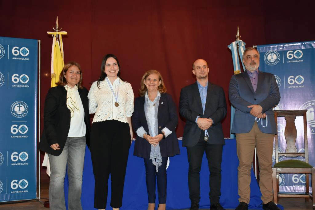 La UCALP vivió un día especial de celebración y reconocimientos a sus mejores estudiantes