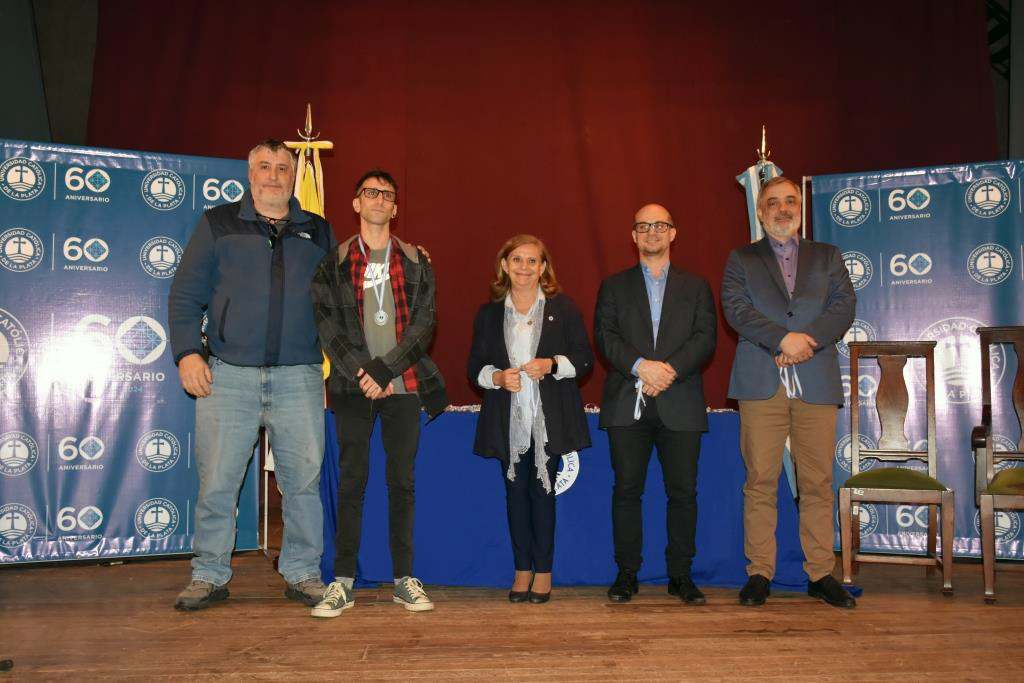 La UCALP vivió un día especial de celebración y reconocimientos a sus mejores estudiantes