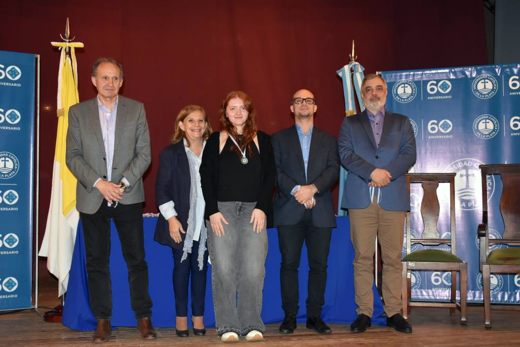La UCALP vivió un día especial de celebración y reconocimientos a sus mejores estudiantes