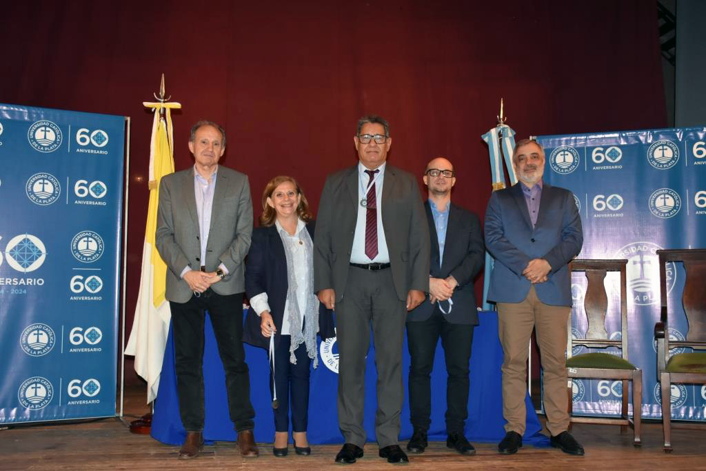 La UCALP vivió un día especial de celebración y reconocimientos a sus mejores estudiantes