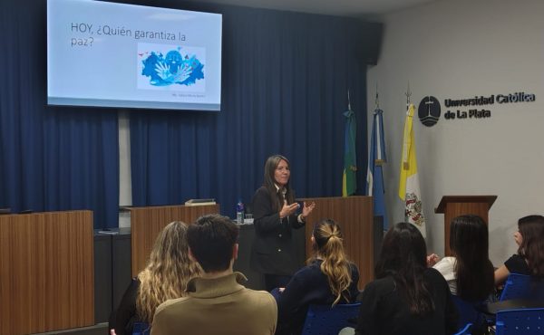 “La paz no puede entenderse solo como el resultado de un equilibrio entre Estados”