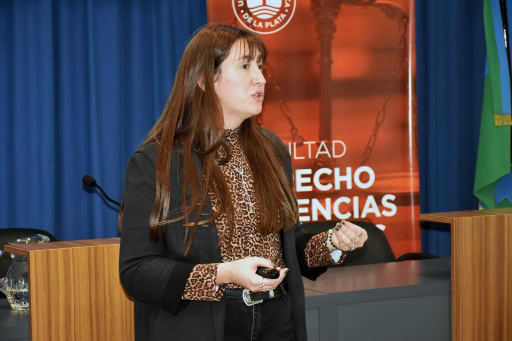 A partir de un convenio con la Comuna, se realizó un taller de armado de CV y perfil de LinkedIn