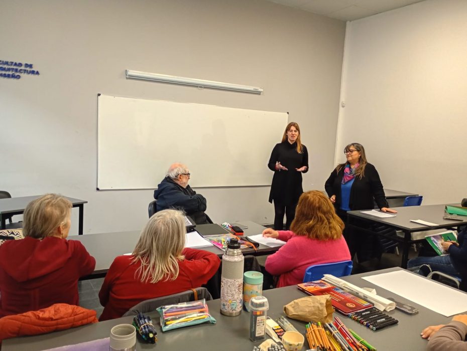 Creatividad y arte en el nuevo taller de dibujo de Arquitectura