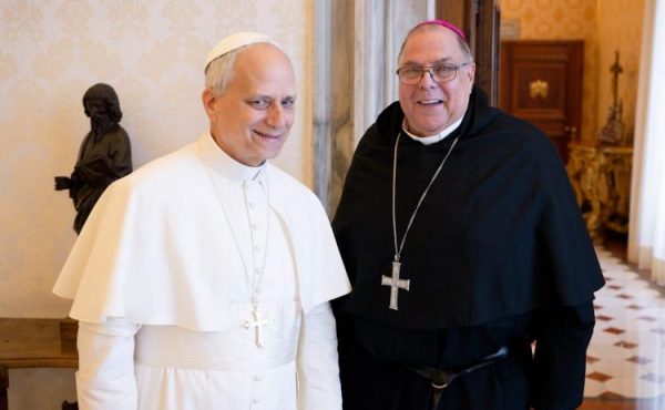 “La paz, es su prioridad pastoral”, dijo monseñor Bochatey tras su encuentro con el Papa León XIV