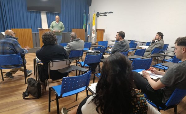 “Periodismo por periodistas”, un espacio de formación y debate