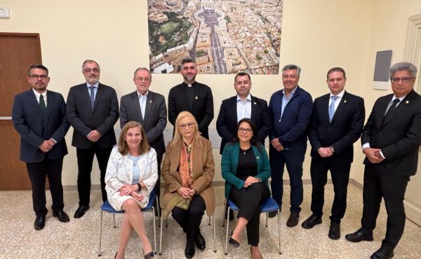 Miembros de ODUCAL se reunieron en Roma y el viernes los recibirá el Papa