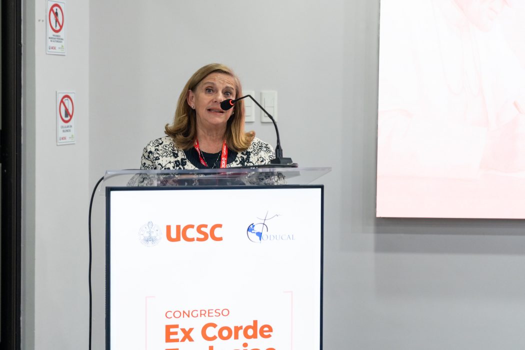 Nuestra universidad participa del Congreso Internacional “Ex Corde Ecclesiae, 35 años” en Chile (4)