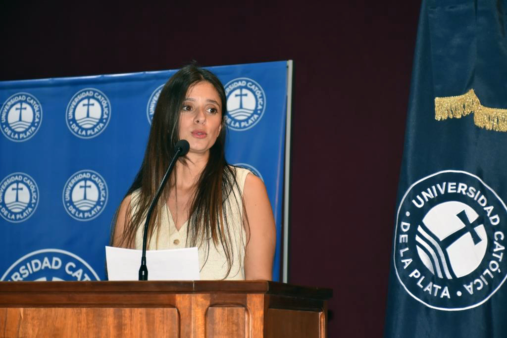 Acto de colación de la Facultad de Ciencias Económicas y Sociales