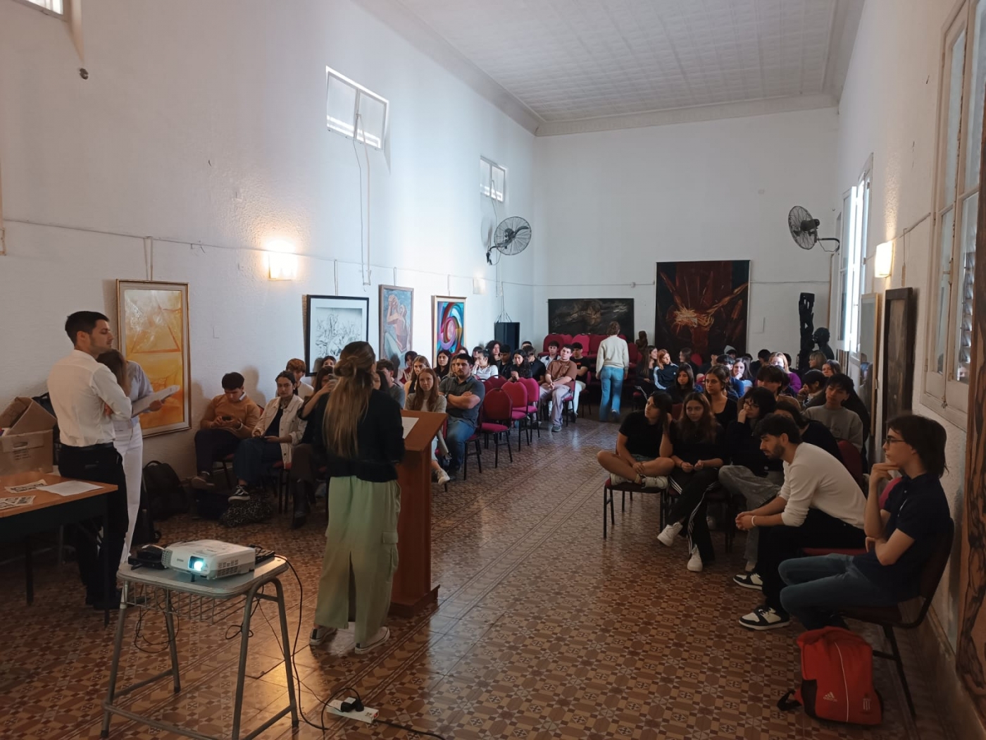 Estudiantes de Ciencia Política realizaron una simulación de campaña y proceso electoral