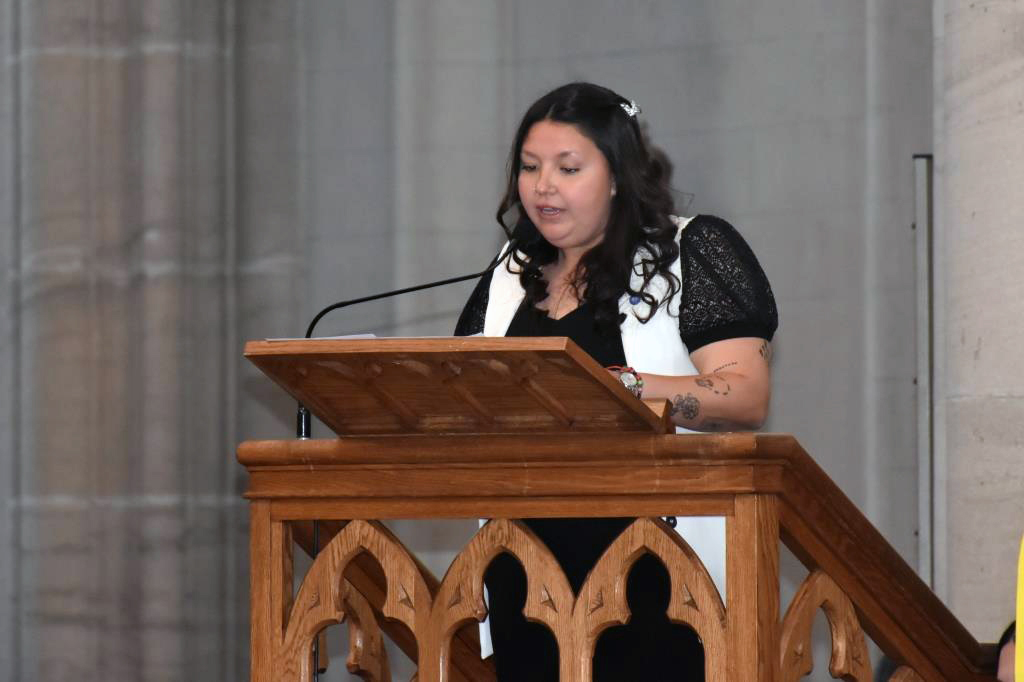 La Catedral se vistió de gala para celebrar a los nuevos graduados de Derecho