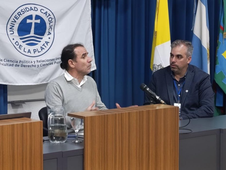 El Dr. Gustavo Dufour disertó en Derecho: “¿Para qué hacemos ciencia política?”