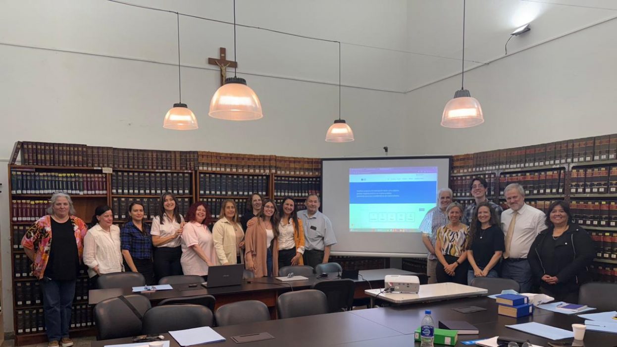 Bibliotecas jurídicas de La Plata avanzan para resolver problemáticas en común