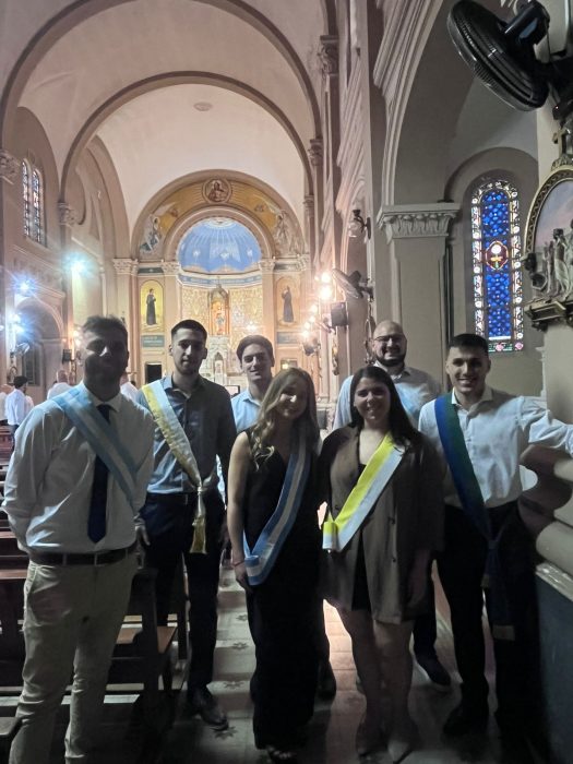 Nuevos graduados vivieron una emotiva ceremonia en el acto de colación de Bernal (25)