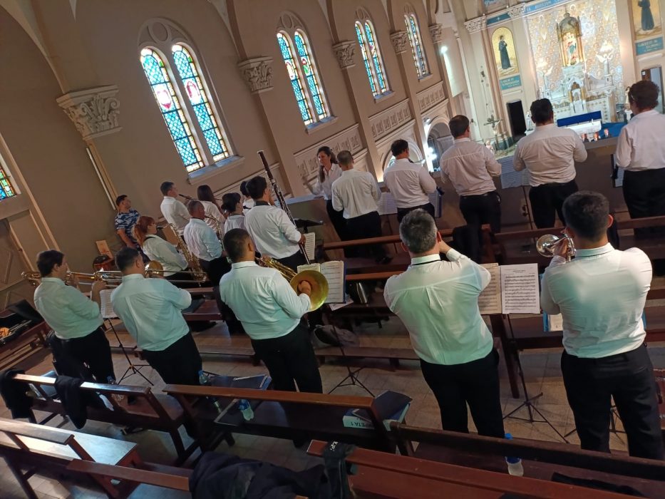 Nuevos graduados vivieron una emotiva ceremonia en el acto de colación de Bernal (4)