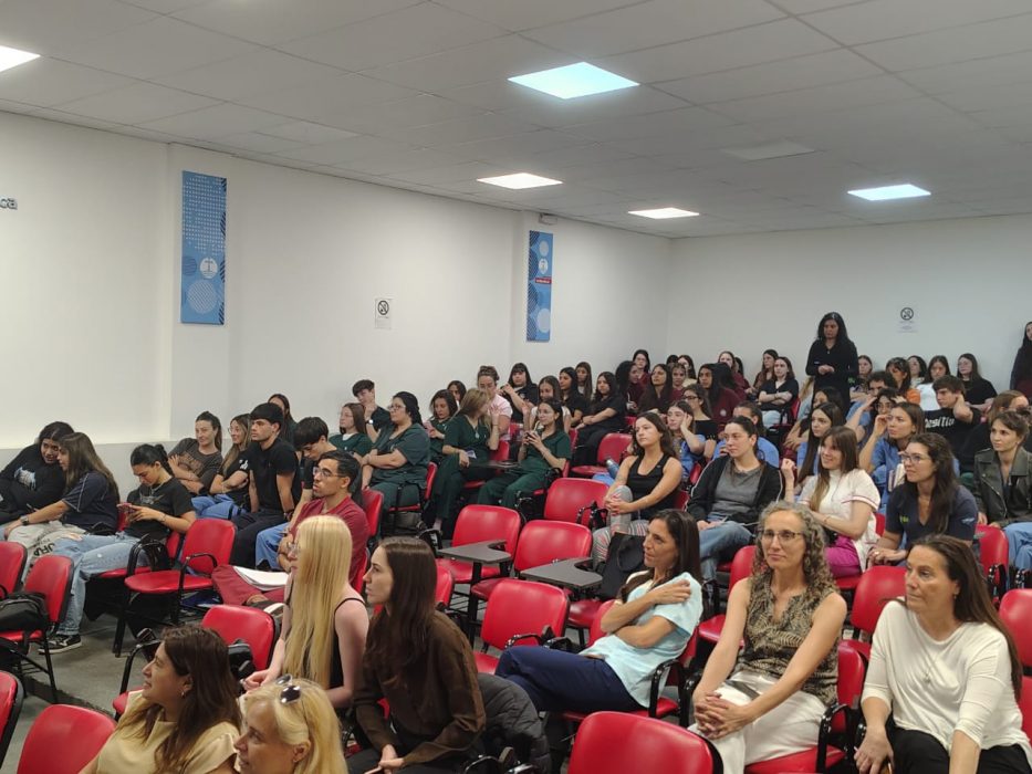 UCALP Abierta 2025 convocó a la comunidad en la sede Bahía Blanca (20)