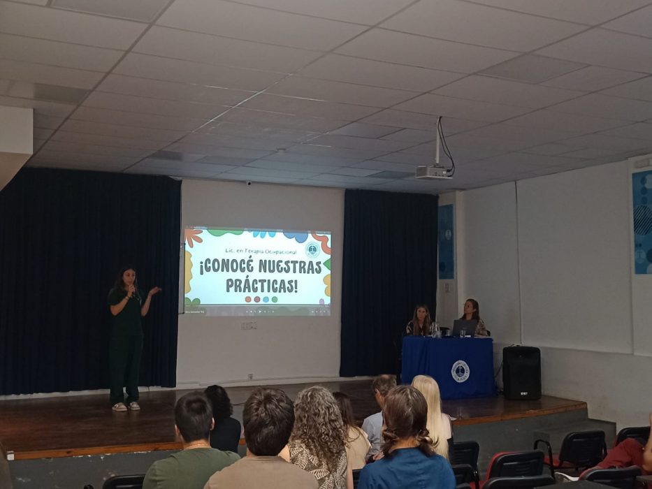 UCALP Abierta 2025 convocó a la comunidad en la sede Bahía Blanca (26)