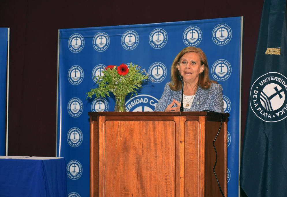 Valiosas experiencias y futuro laboral distinguieron a los becarios del Banco Santander 