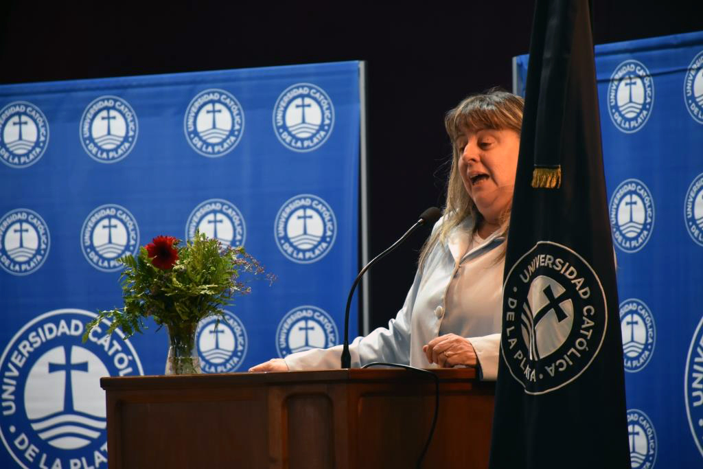 Valiosas experiencias y futuro laboral distinguieron a los becarios del Banco Santander 