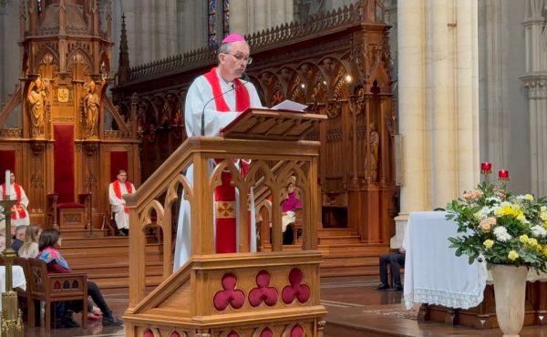 Tedeum: el Arzobispo Carrara destacó a los “anónimos” que hicieron la Ciudad