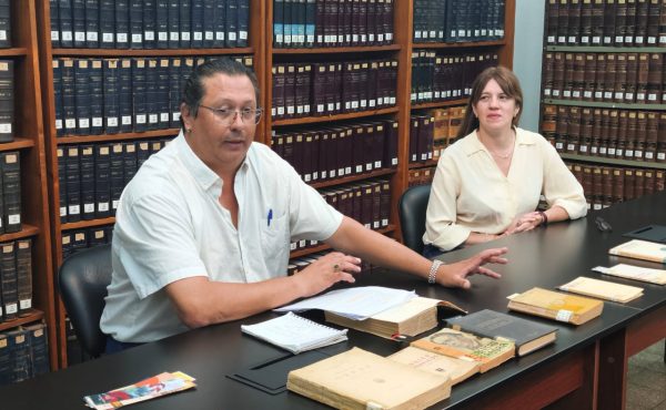 La Biblioteca Central rindió homenaje a la cultura y literatura platense