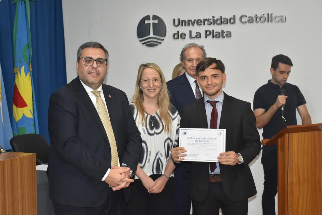 Se entregaron certificados por el cierre de las cursadas en Abogacía