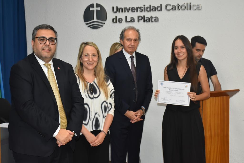 Se entregaron certificados por el cierre de las cursadas en Abogacía