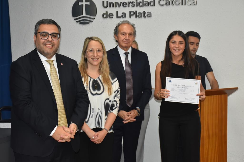 Se entregaron certificados por el cierre de las cursadas en Abogacía