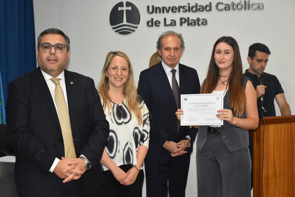 Se entregaron certificados por el cierre de las cursadas en Abogacía