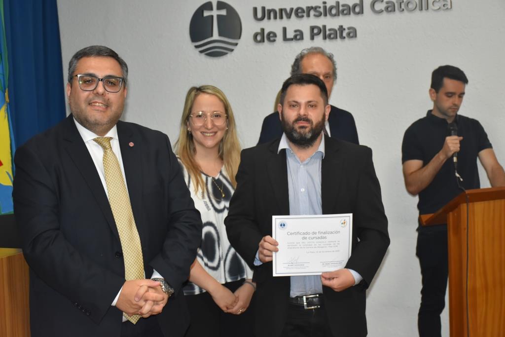 Se entregaron certificados por el cierre de las cursadas en Abogacía