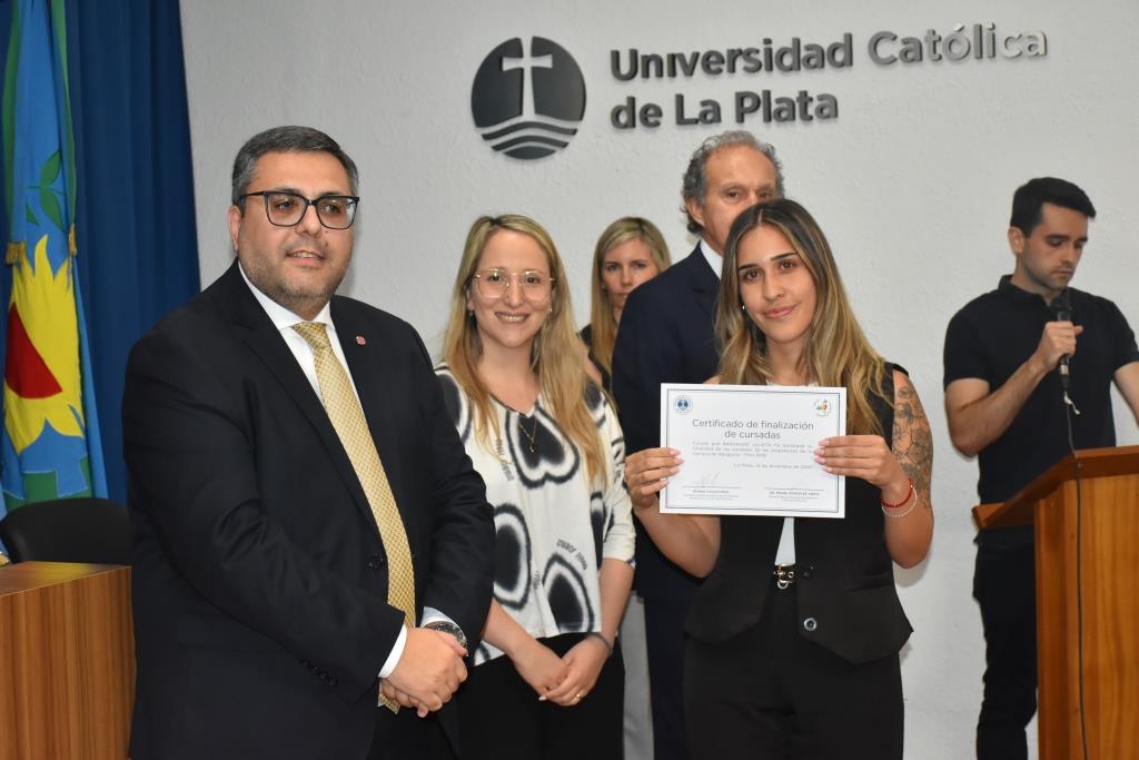 Se entregaron certificados por el cierre de las cursadas en Abogacía