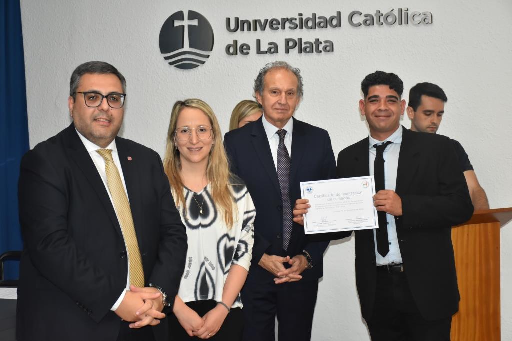 Se entregaron certificados por el cierre de las cursadas en Abogacía