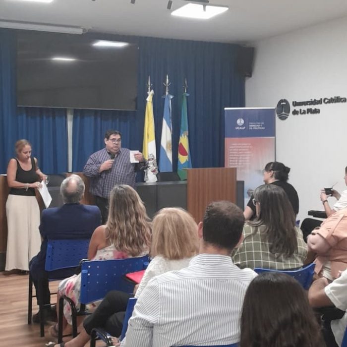 Docentes definieron pautas y estrategias para acompañar a los ingresantes