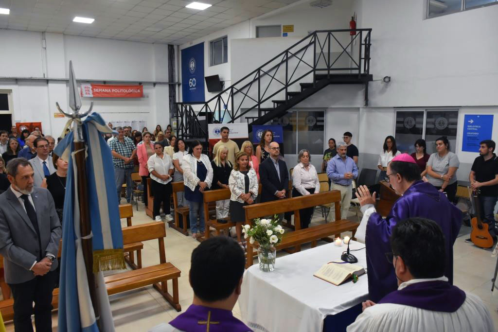 “Que la Universidad siga sembrando esperanza, dignidad y posibilidades de una vida mejor”