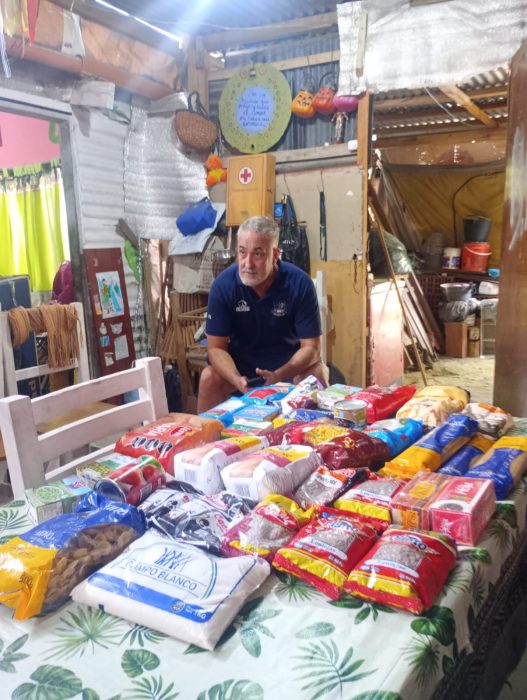 Entregaron alimentos recolectados en las recibidas solidarias y sustentables de la UCALP (8)